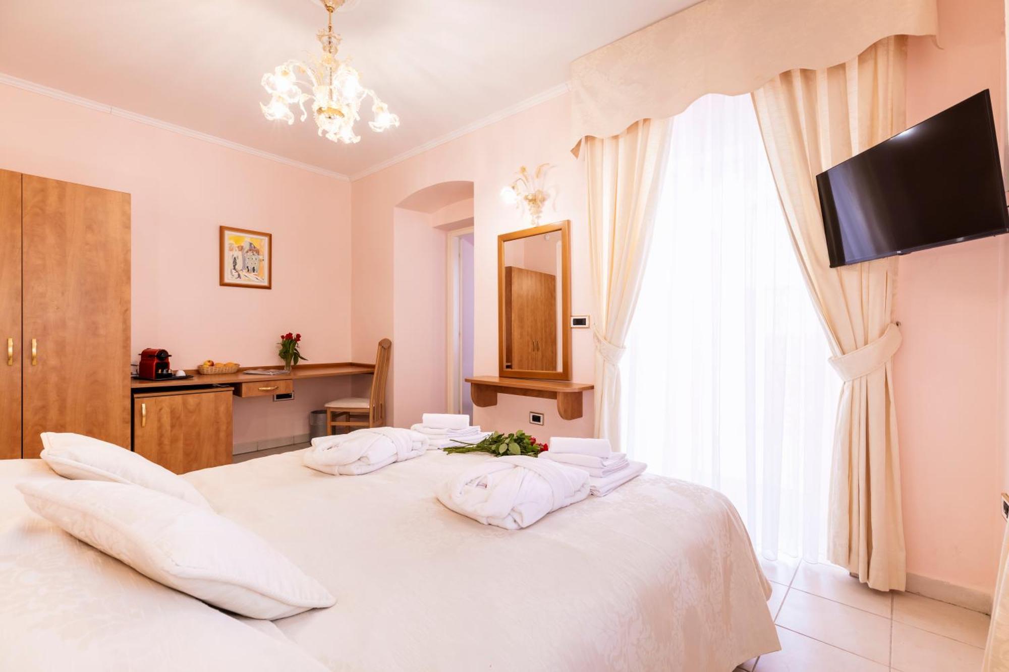 Villa Cassia マリ・ロシニュ エクステリア 写真
